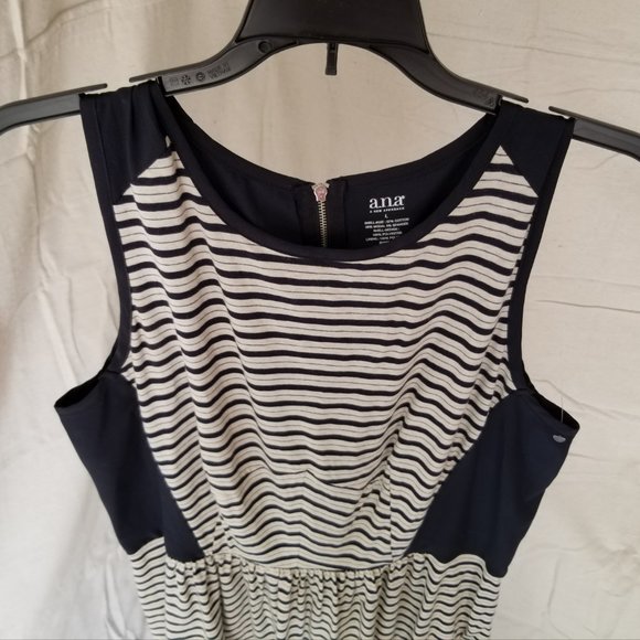 a.n.a. A NEW APPROACH Sleeveless Black & White stripe dress sz-Large - Picture 4 of 5